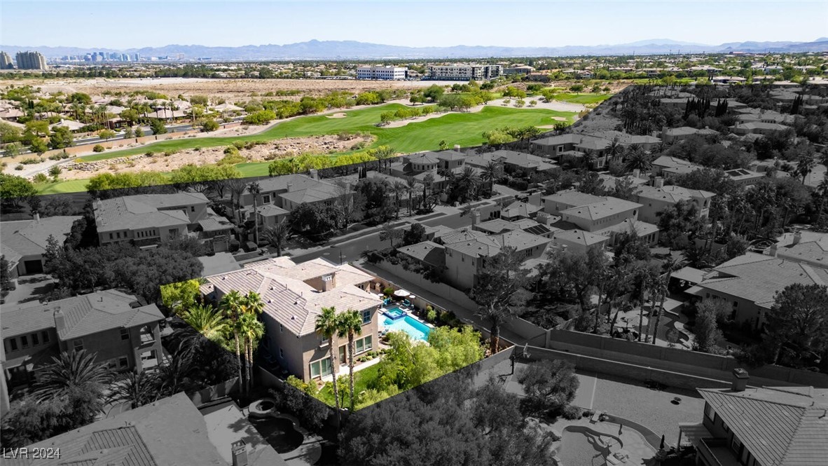 301 North Royal Ascot Drive