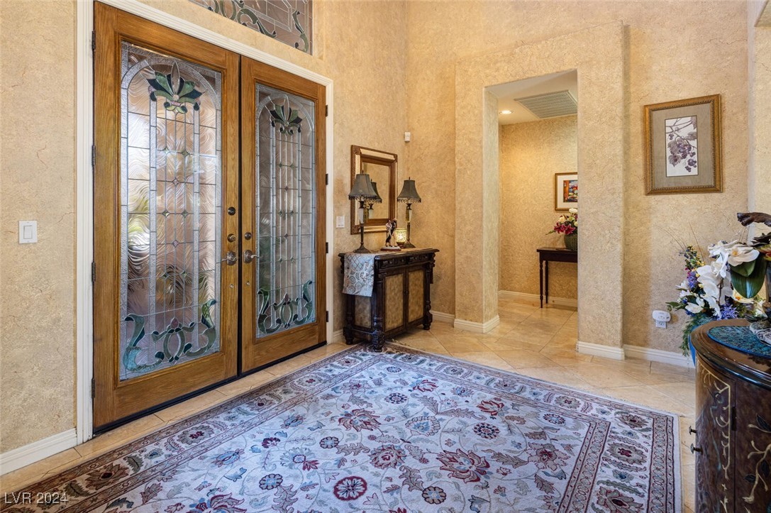 301 North Royal Ascot Drive