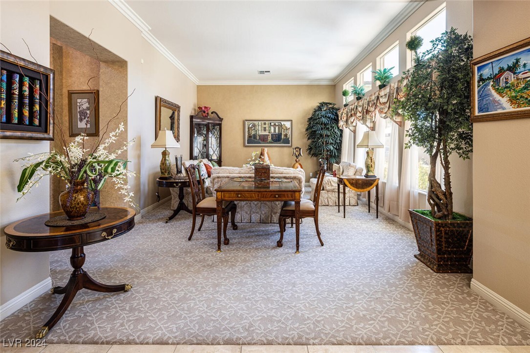 301 North Royal Ascot Drive