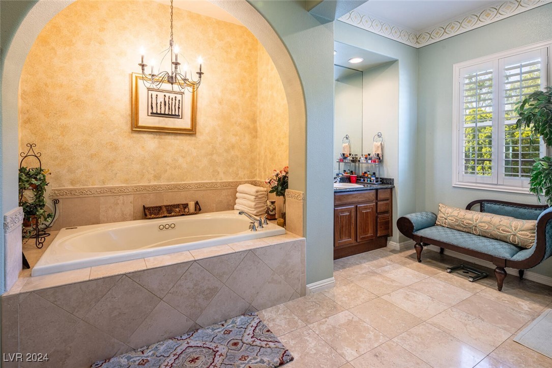 301 North Royal Ascot Drive