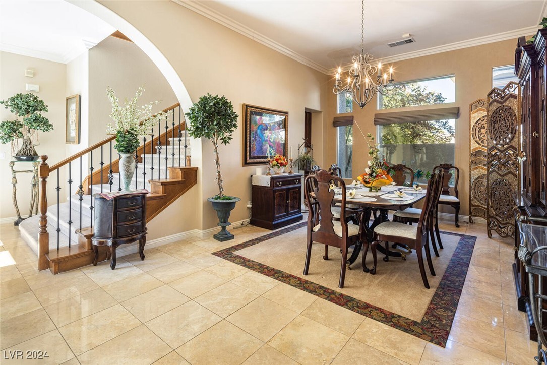 301 North Royal Ascot Drive