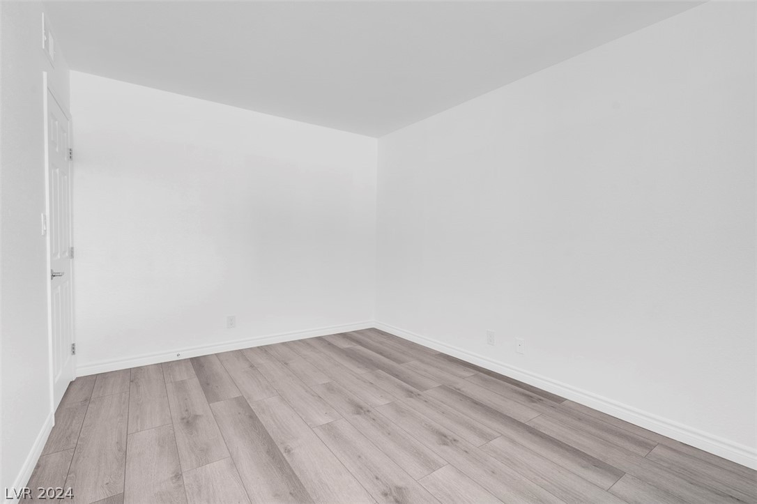 5040 Indian River Drive 419