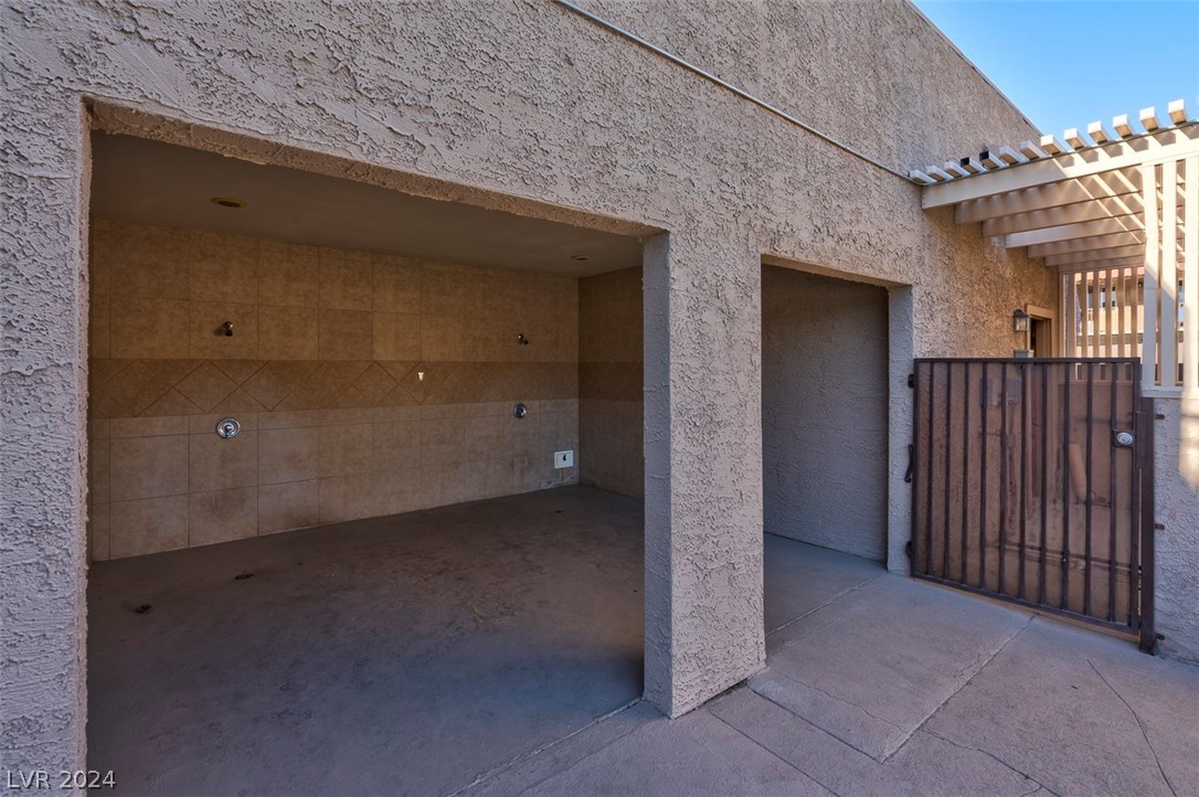 5040 Indian River Drive 419