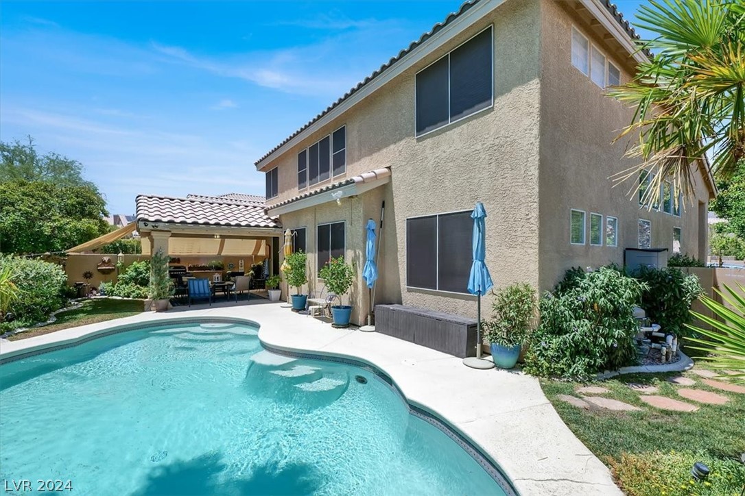 2336 Heather Valley Drive