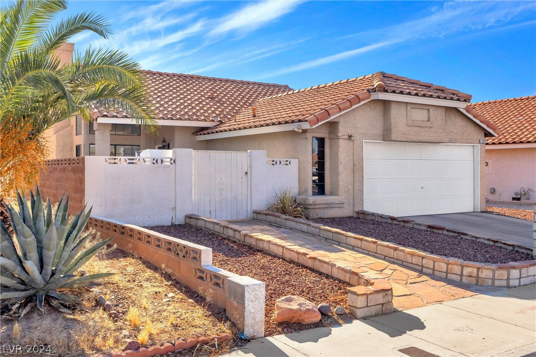 1055 Placerville Street