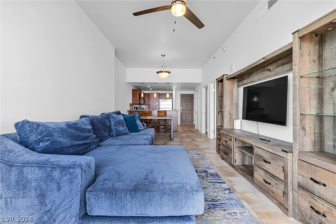 150 Las Vegas Boulevard 1020