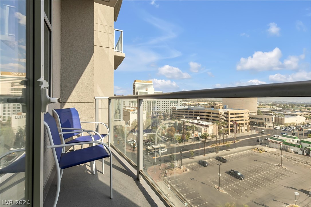 150 Las Vegas Boulevard 1020