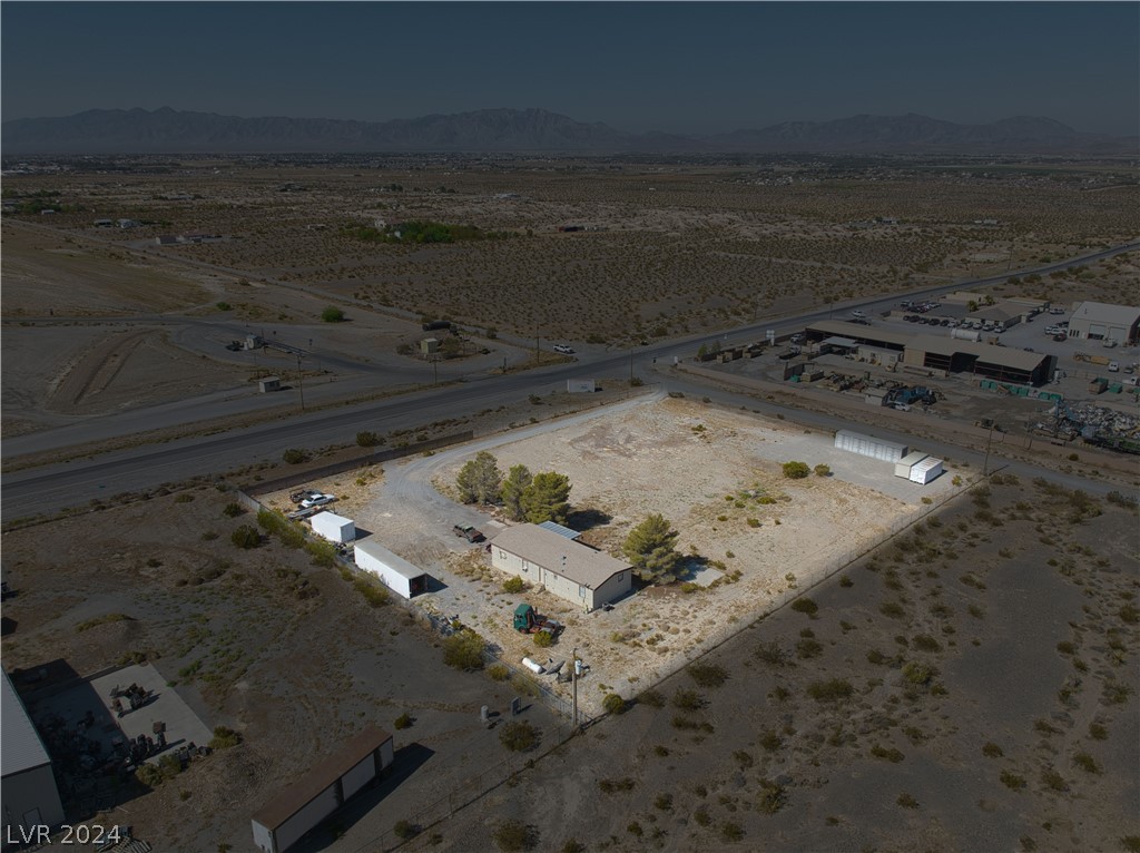 1530 East Mesquite Avenue