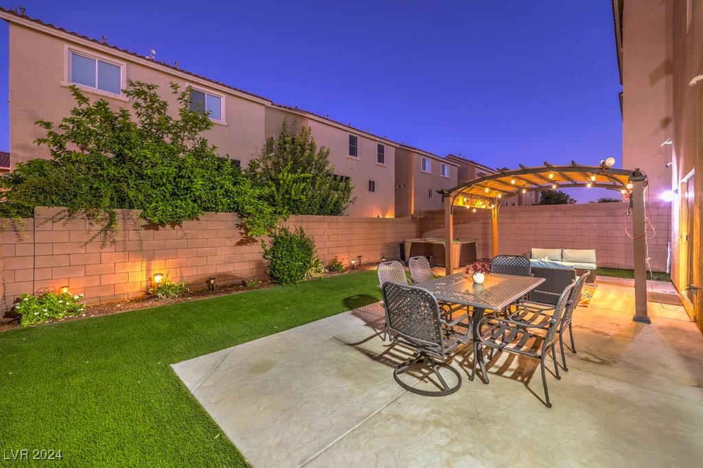 7220 Puffer Lake Court