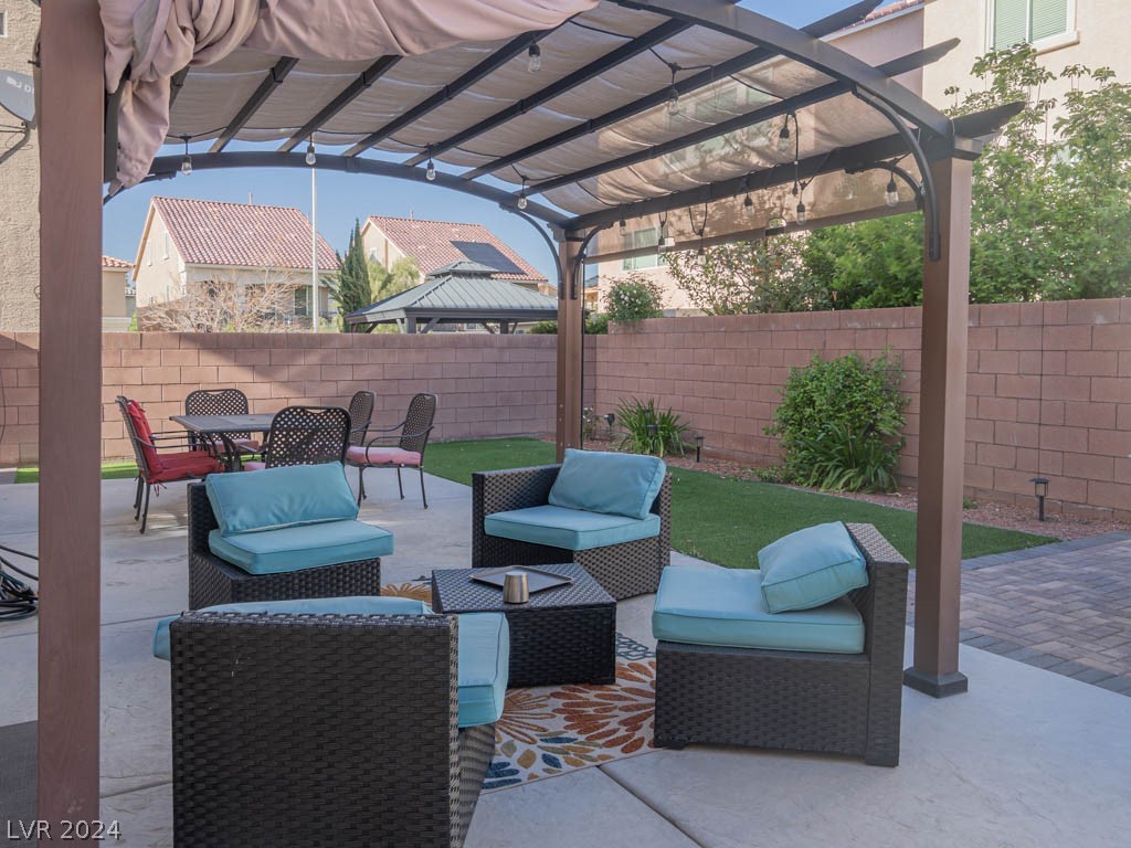 7220 Puffer Lake Court