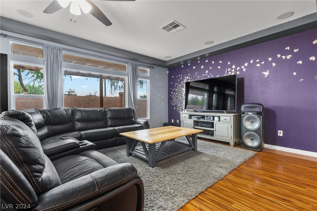 5280 Tulip Hill Avenue