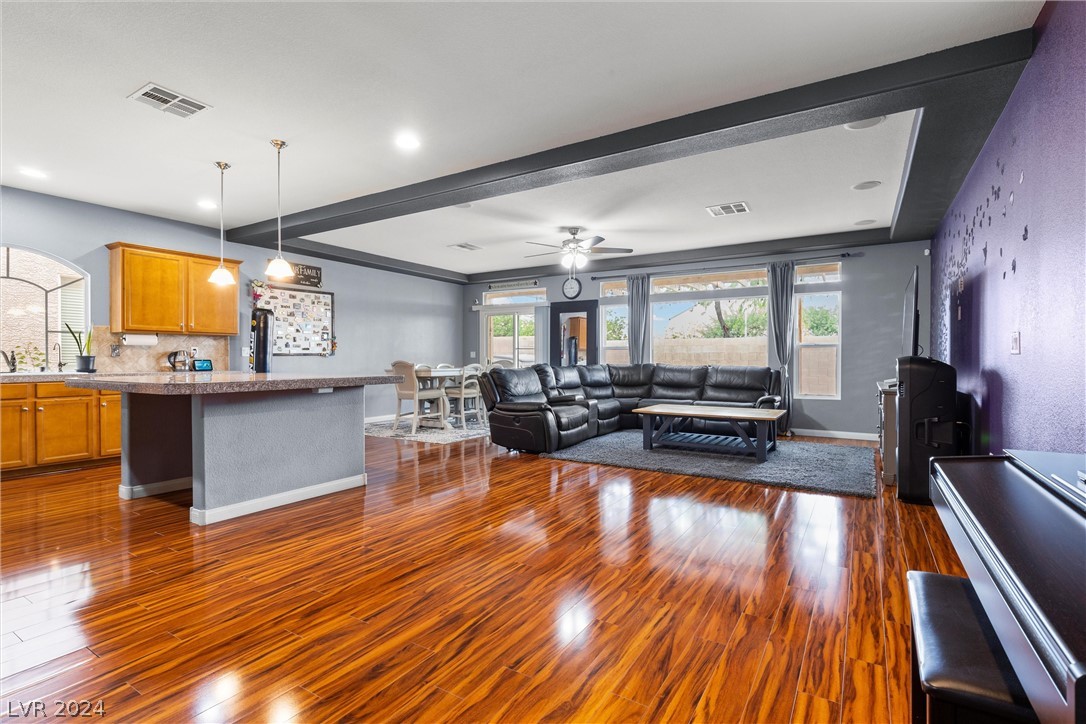 5280 Tulip Hill Avenue