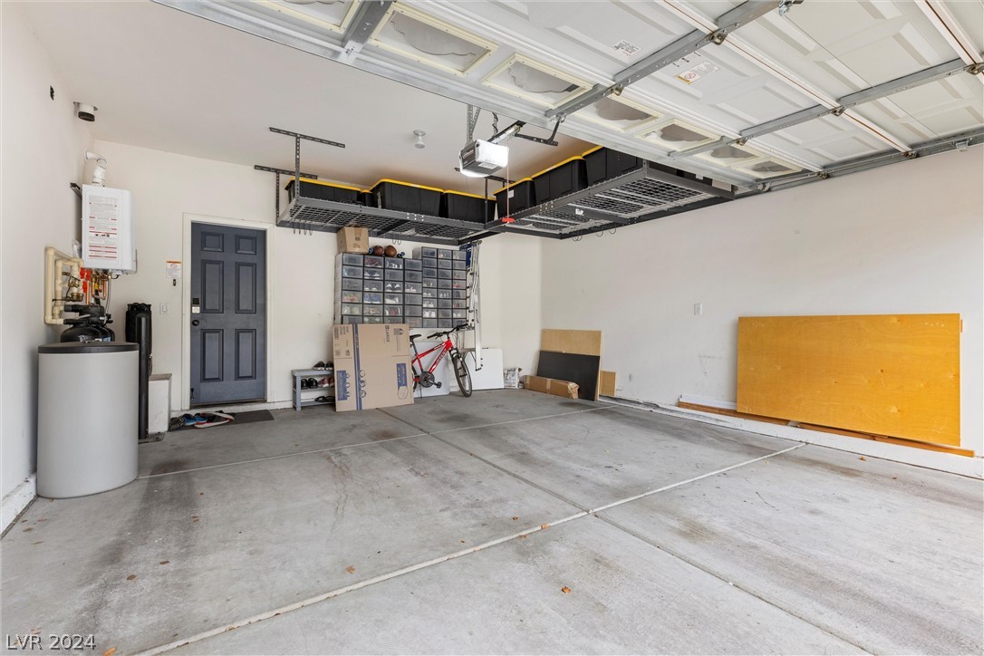 5280 Tulip Hill Avenue