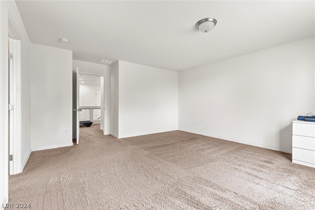 5280 Tulip Hill Avenue