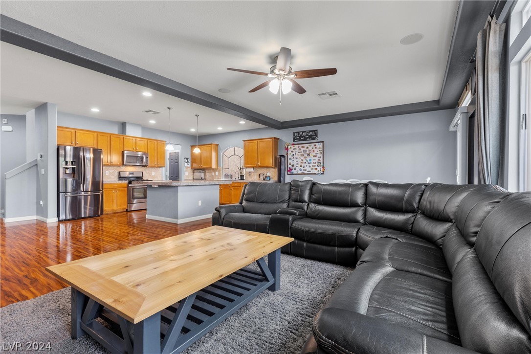 5280 Tulip Hill Avenue