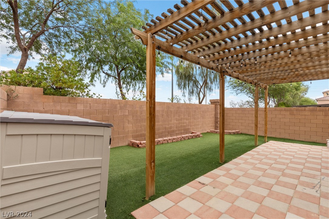 5280 Tulip Hill Avenue