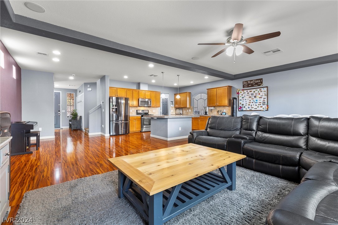 5280 Tulip Hill Avenue