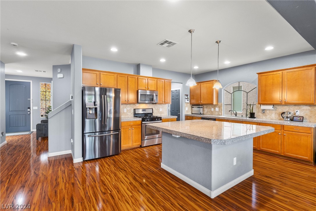 5280 Tulip Hill Avenue