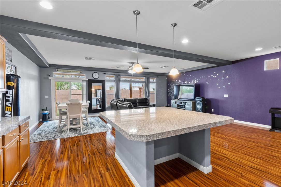 5280 Tulip Hill Avenue