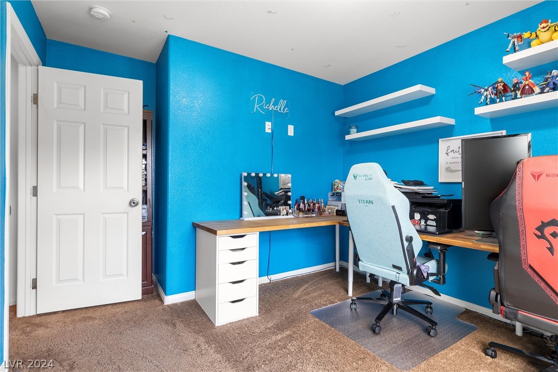 5280 Tulip Hill Avenue