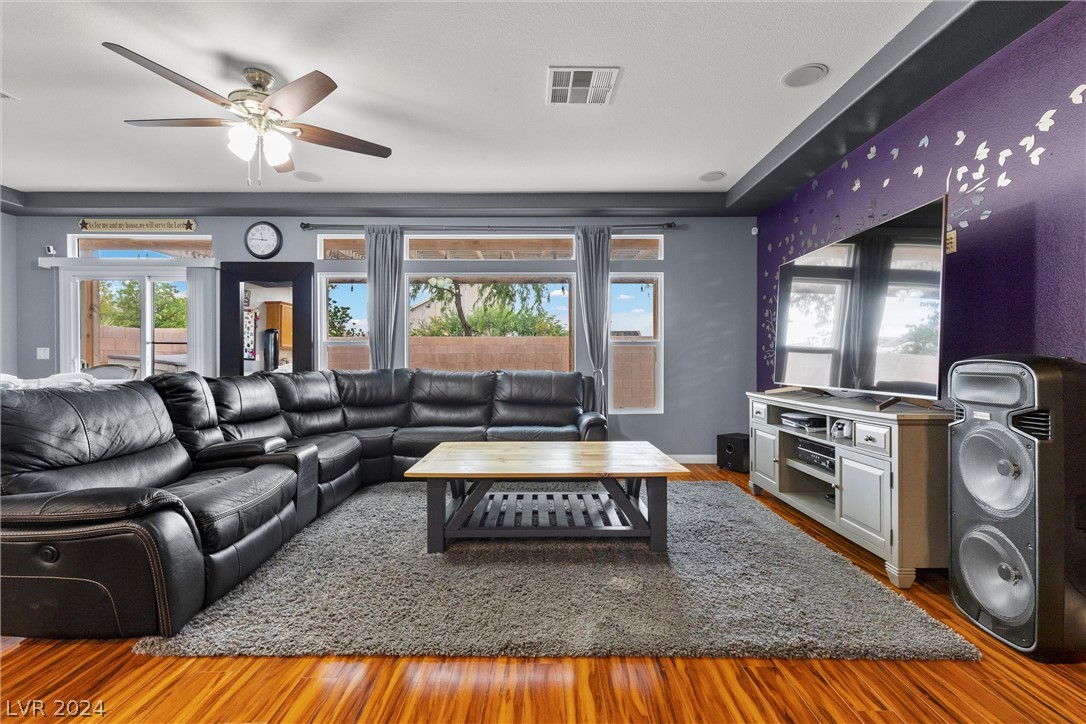 5280 Tulip Hill Avenue