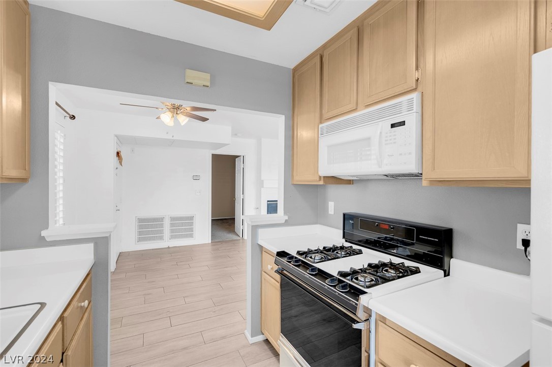 4861 South Torrey Pines Drive 101