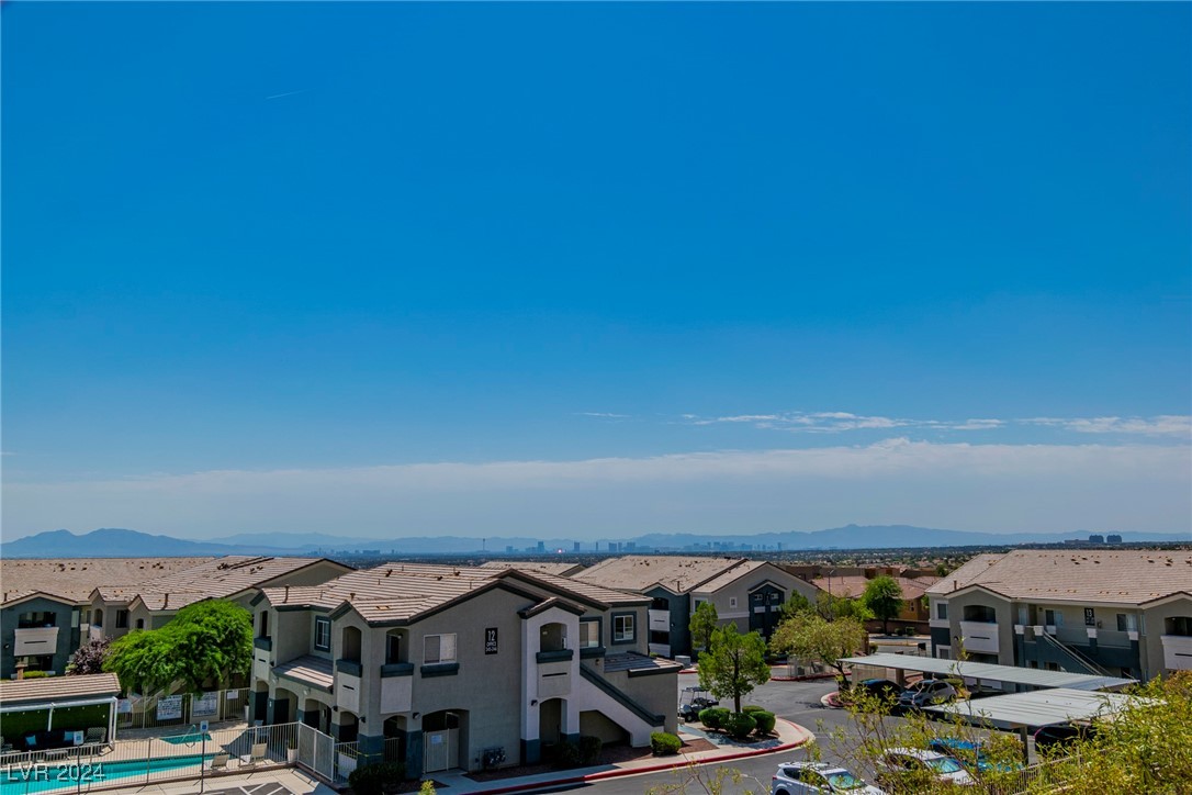 4042 Sparrow Rock Street