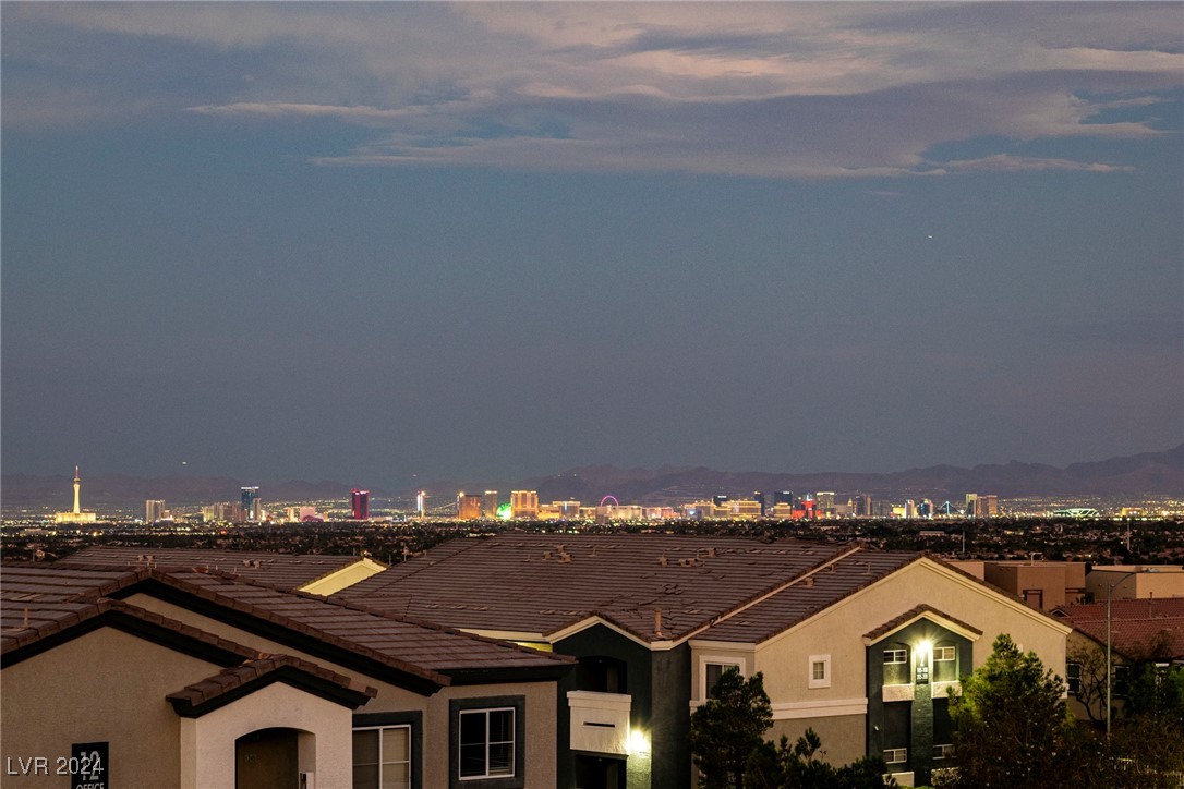 4042 Sparrow Rock Street