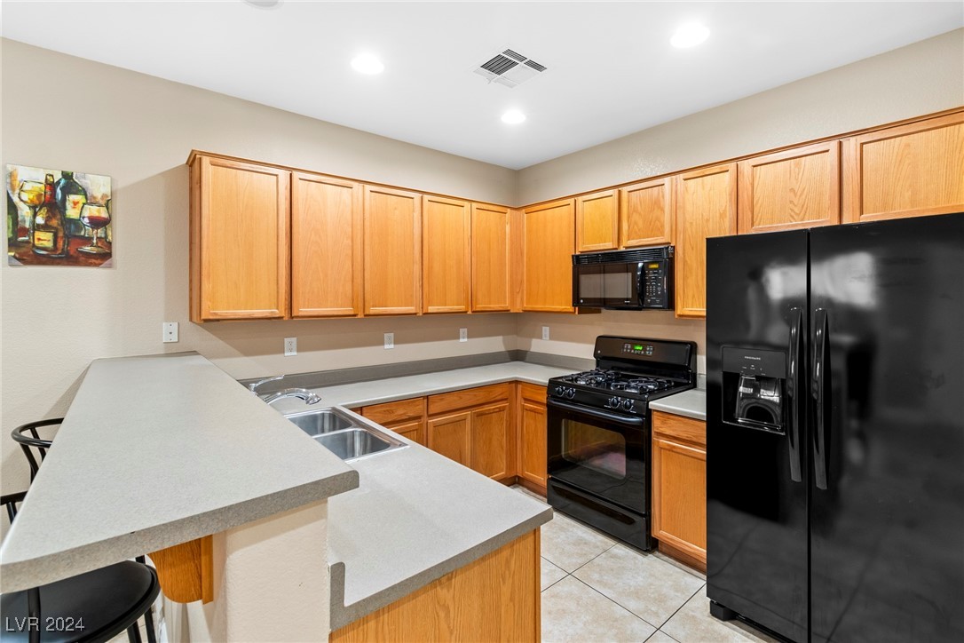 4042 Sparrow Rock Street