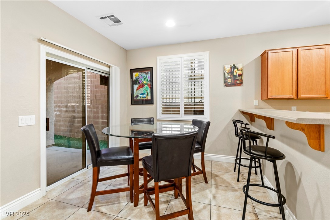 4042 Sparrow Rock Street