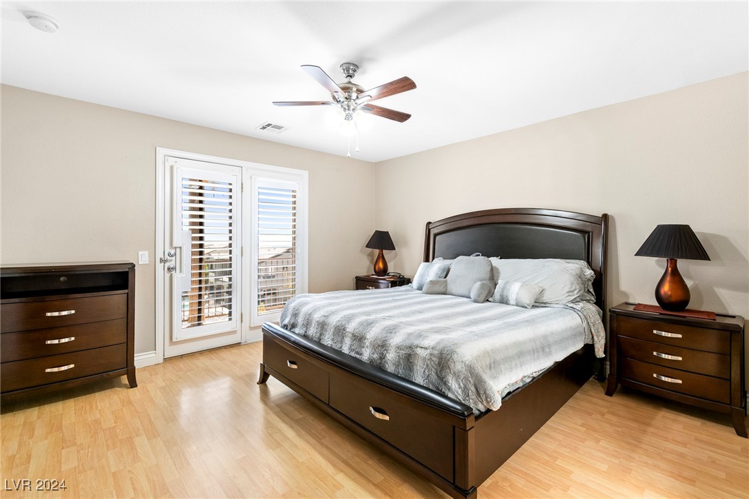 4042 Sparrow Rock Street