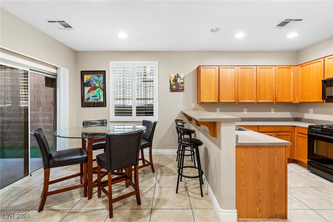 4042 Sparrow Rock Street