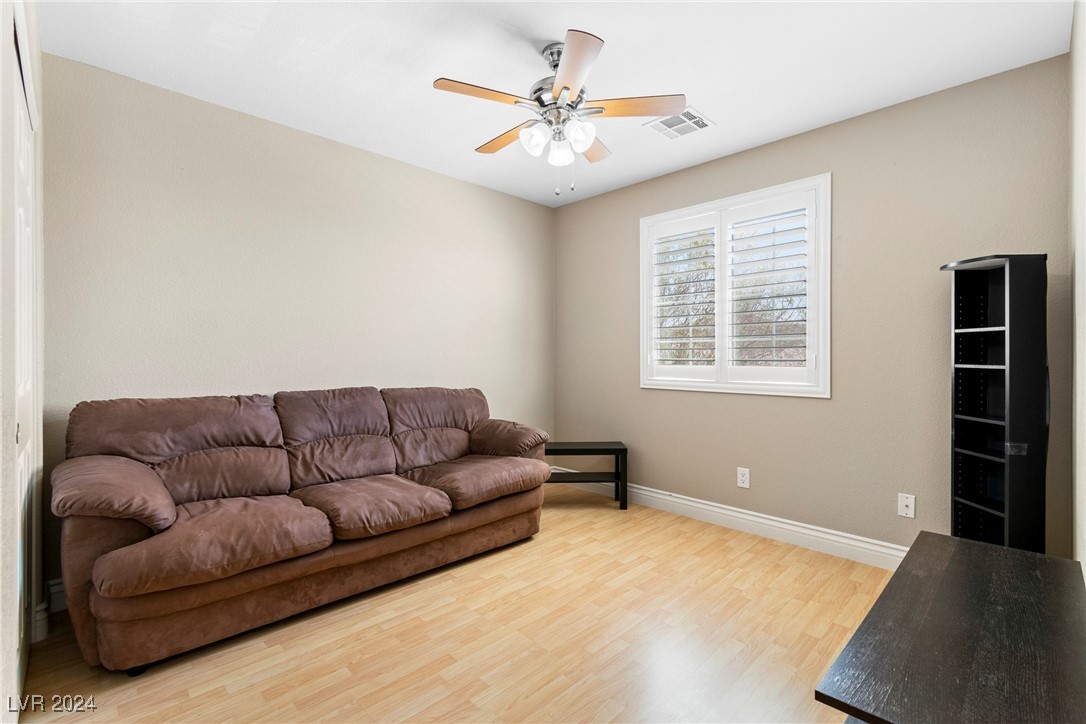 4042 Sparrow Rock Street