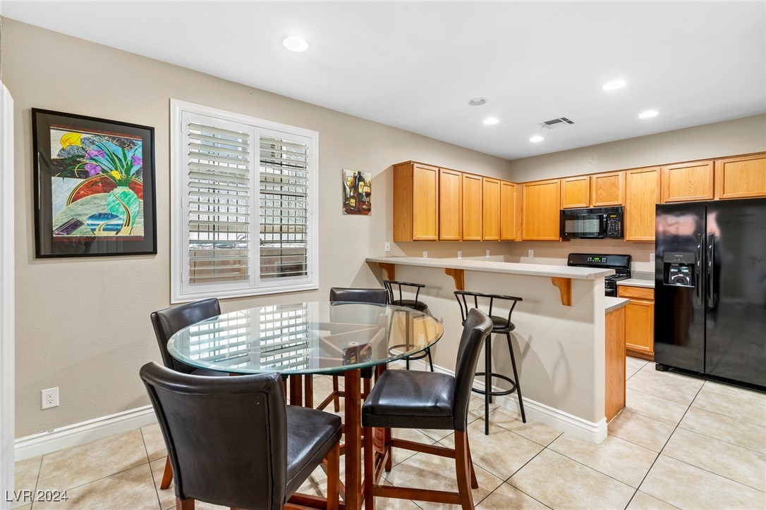 4042 Sparrow Rock Street