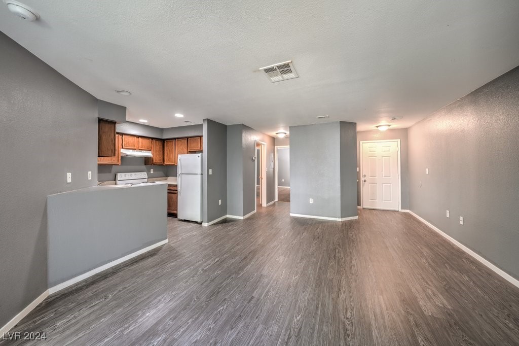 2180 Pinetop Lane 104