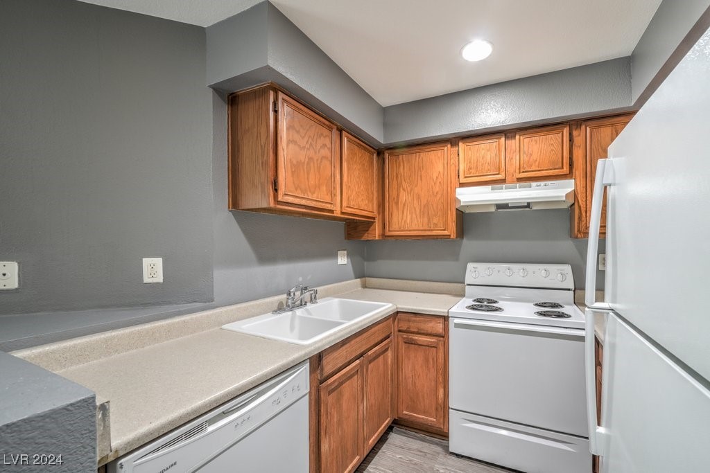 2180 Pinetop Lane 104