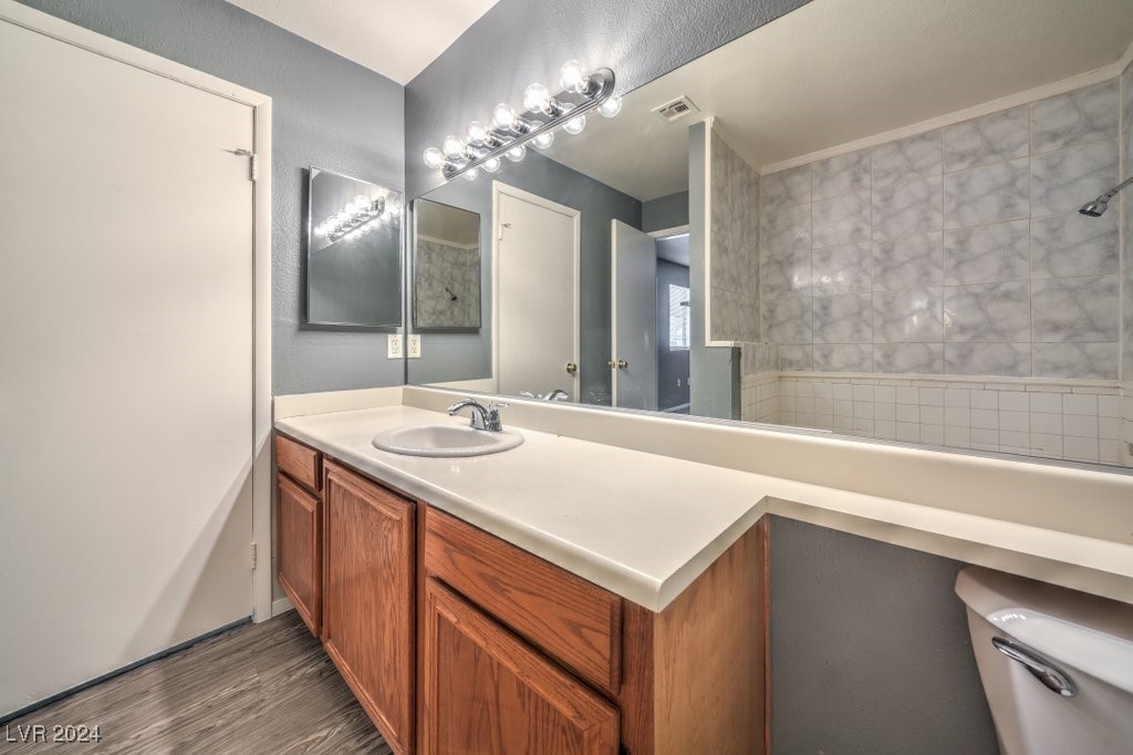 2180 Pinetop Lane 104