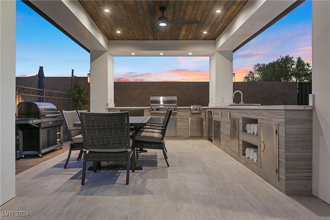 1090 rose quartz Road