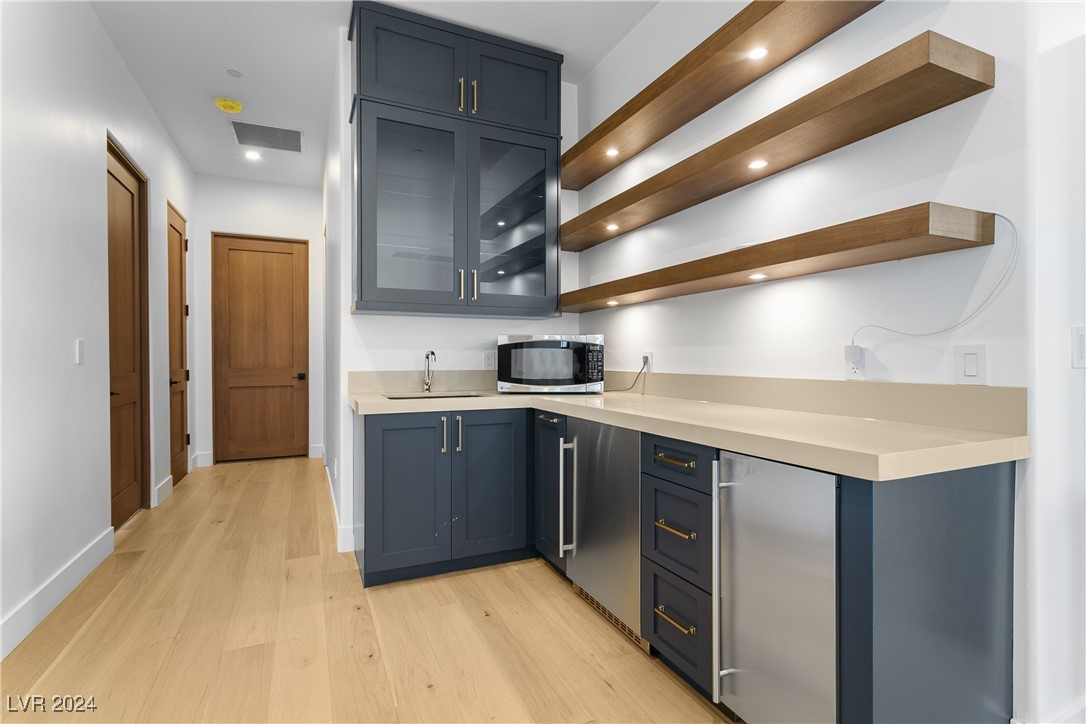 1090 rose quartz Road