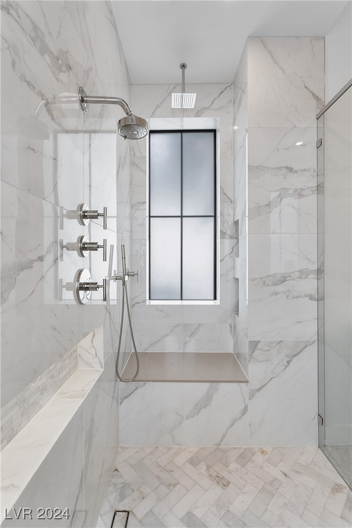 1090 rose quartz Road