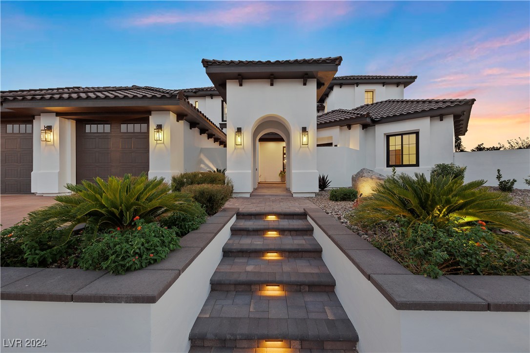 1090 rose quartz Road