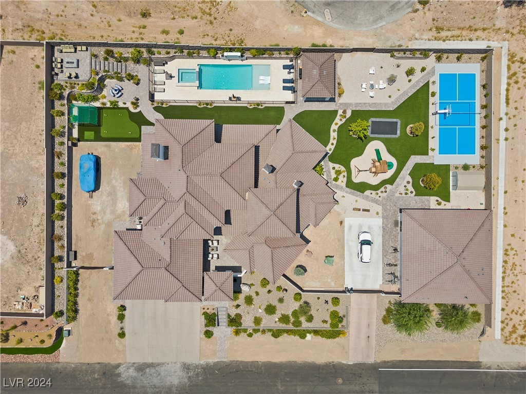 1090 rose quartz Road