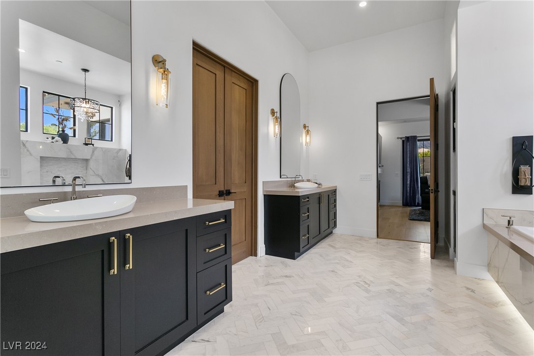 1090 rose quartz Road