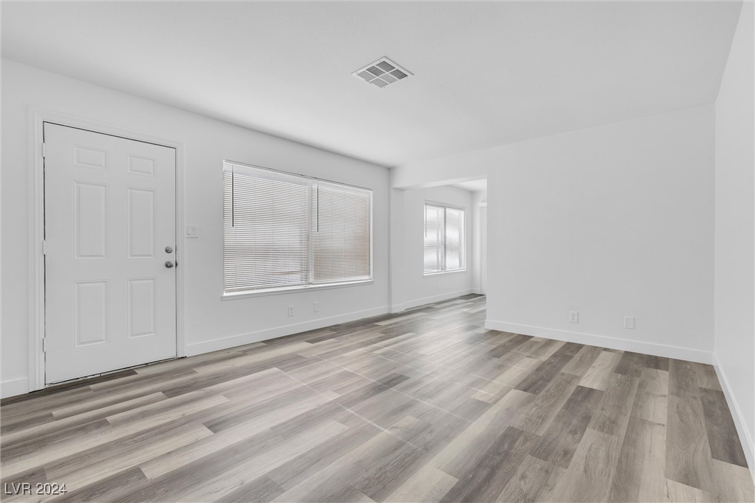 4463 Via San Marco