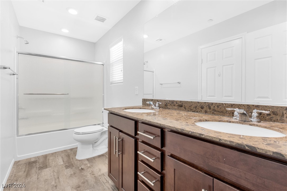 3150 Monza Manor Walk