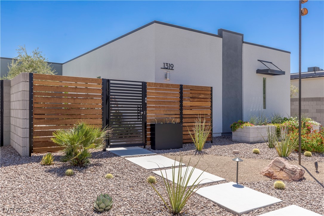 1319 South 8th Street