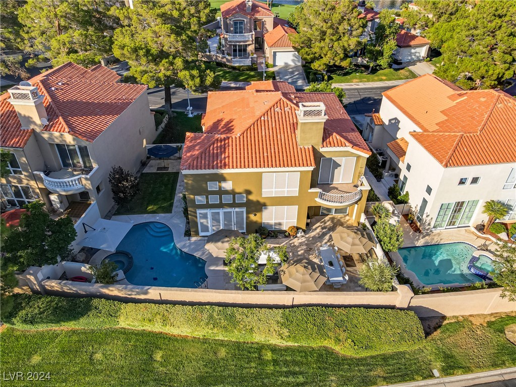 8225 Crow Valley Lane