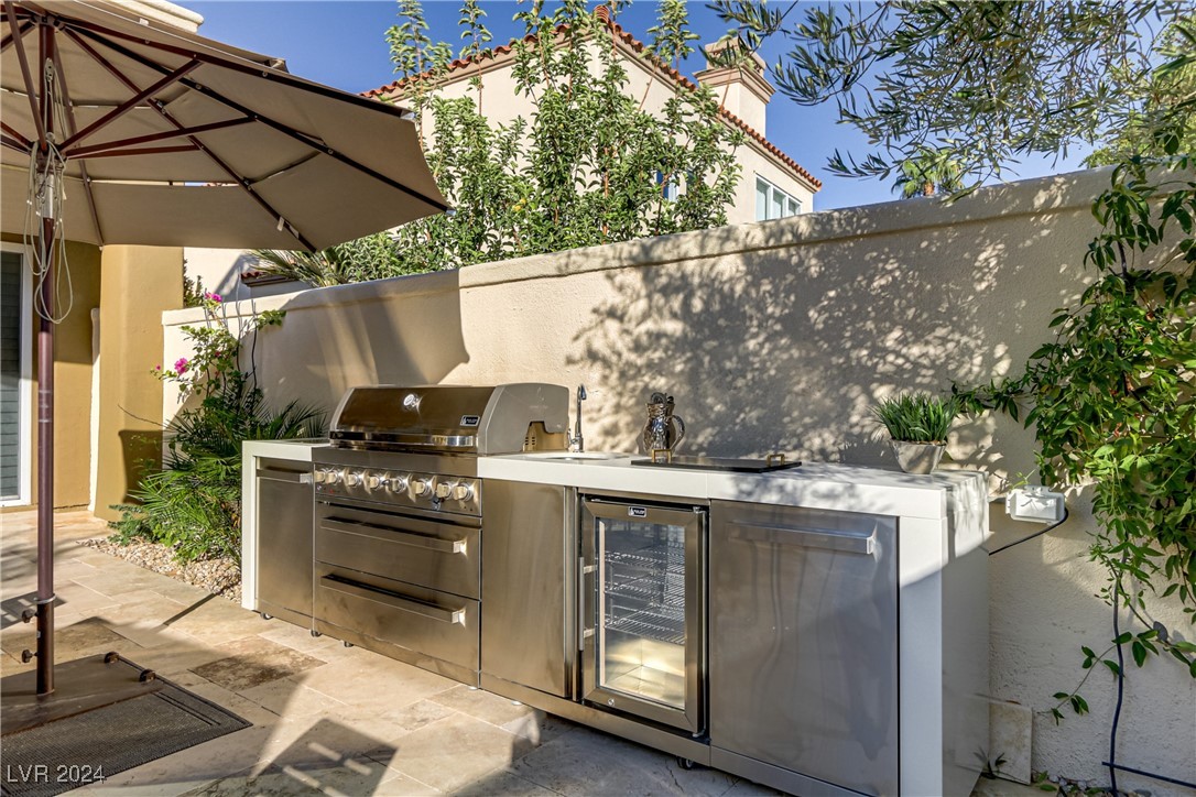 8225 Crow Valley Lane