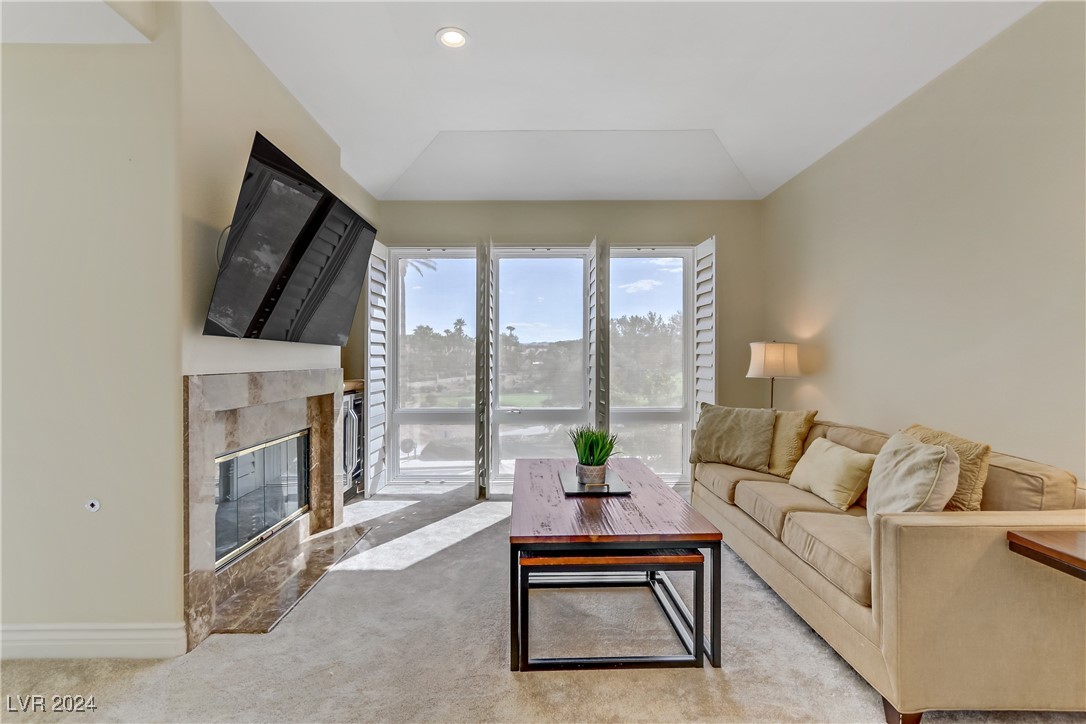 8225 Crow Valley Lane