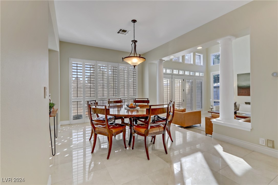 8225 Crow Valley Lane